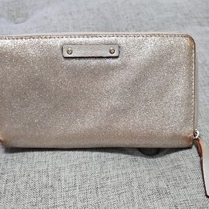 Elegant Metallic Wallet